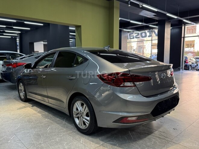 Hyundai Elantra 2019, 115,000 km - 2.0 л - Bakı