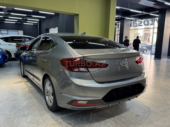 Hyundai Elantra 2019, 115,000 km - 2.0 л - Bakı