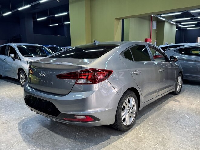 Hyundai Elantra 2019, 115,000 km - 2.0 л - Bakı