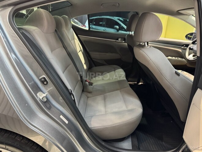 Hyundai Elantra 2019, 115,000 km - 2.0 л - Bakı
