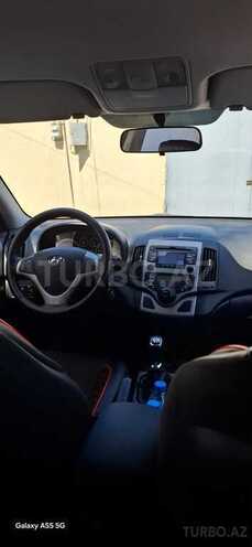 Hyundai i30 2011, 306,200 km - 1.6 l - Bakı