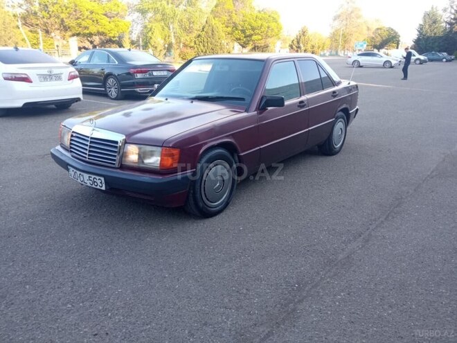Mercedes 190 1990, 245,568 km - 1.8 l - Qazax