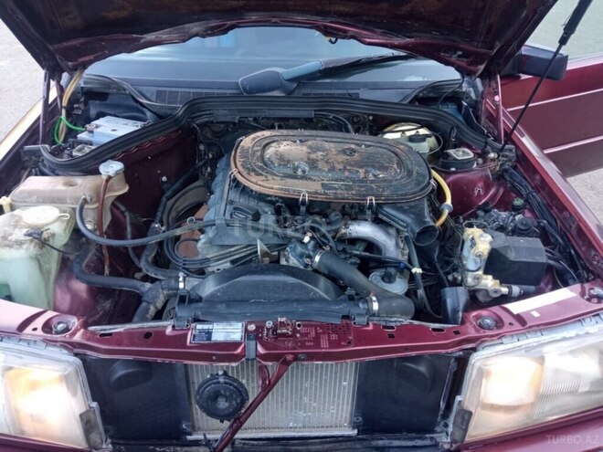 Mercedes 190 1990, 245,568 km - 1.8 l - Qazax