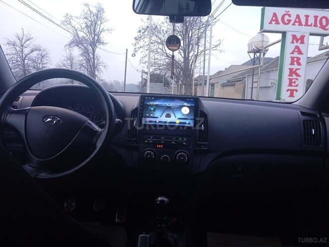 Hyundai i30 2009, 270,000 km - 1.4 л - Şabran