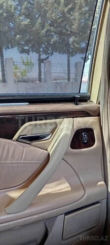 Mercedes E 320 2000, 370,000 km - 3.2 l - Qazax