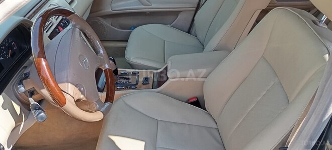 Mercedes E 320 2000, 370,000 km - 3.2 l - Qazax