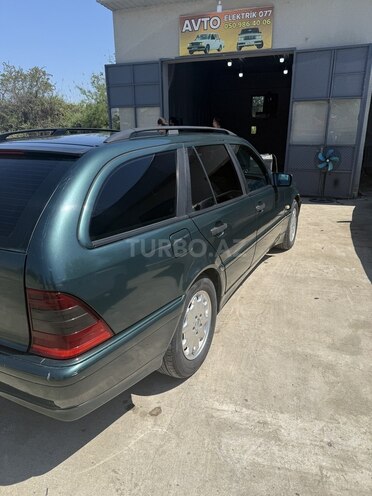 Mercedes C 220 d 1999, 200,000 km - 2.2 л - Salyan