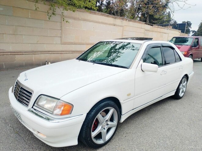 Mercedes C 230 1997, 225,000 km - 2.3 l - İmişli