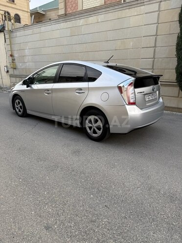 Toyota Prius 2013, 333,134 km - 1.8 l - Bakı