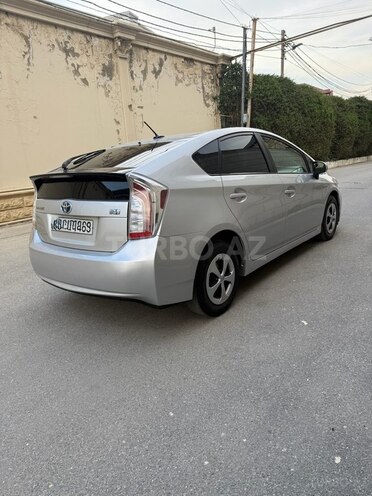 Toyota Prius 2013, 333,134 km - 1.8 l - Bakı