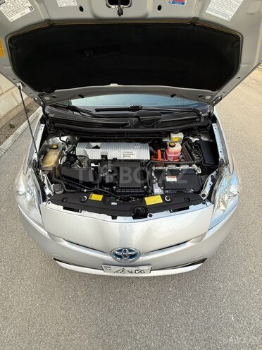 Toyota Prius 2013, 333,134 km - 1.8 l - Bakı