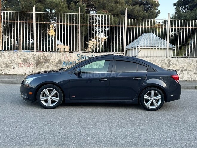 Chevrolet Cruze-5