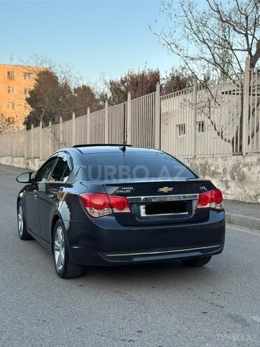 Chevrolet Cruze-6