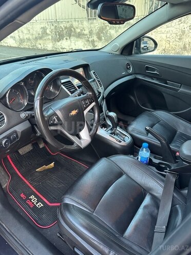 Chevrolet Cruze-9