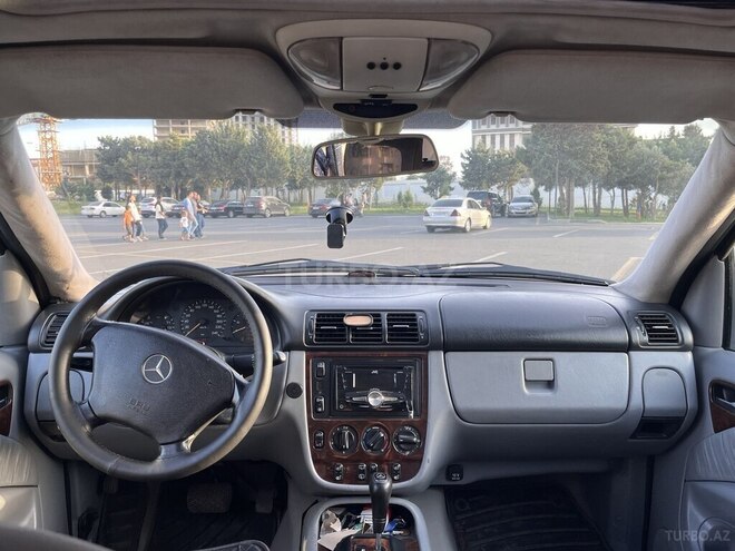 Mercedes ML 320 4MATIC 1999, 292,000 km - 3.2 l - Bakı