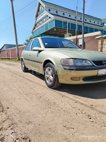 Opel Vectra 1997, 405,000 km - 1.8 l - Bərdə