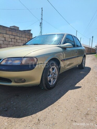 Opel Vectra 1997, 405,000 km - 1.8 l - Bərdə