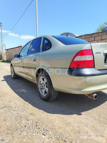 Opel Vectra 1997, 405,000 km - 1.8 l - Bərdə