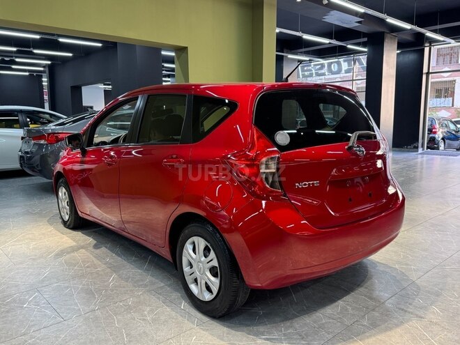 Nissan Note-6