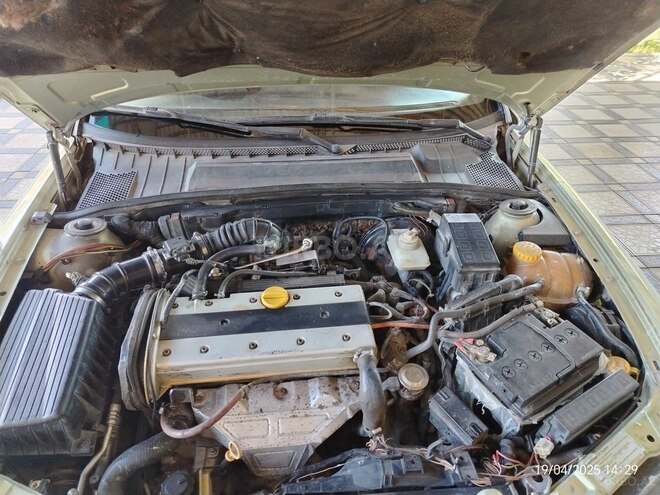 Opel Vectra 1997, 405,000 km - 1.8 l - Bərdə