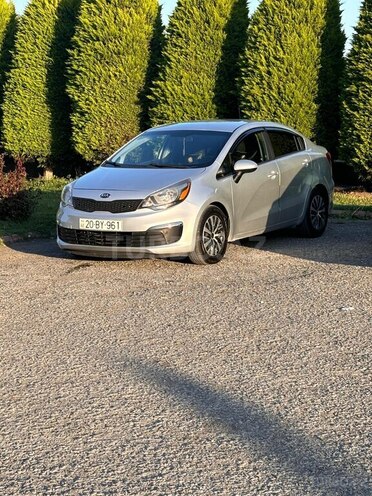 Kia Rio 2017, 220,000 km - 1.6 l - Gəncə