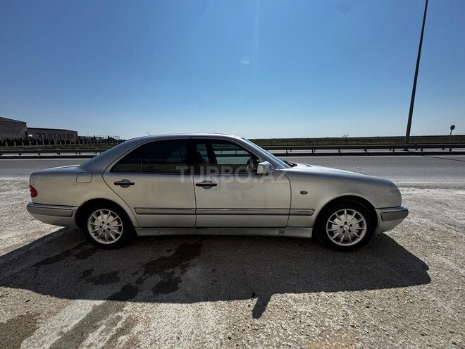 Mercedes C 240 1999, 280,000 km - 2.4 l - Bakı