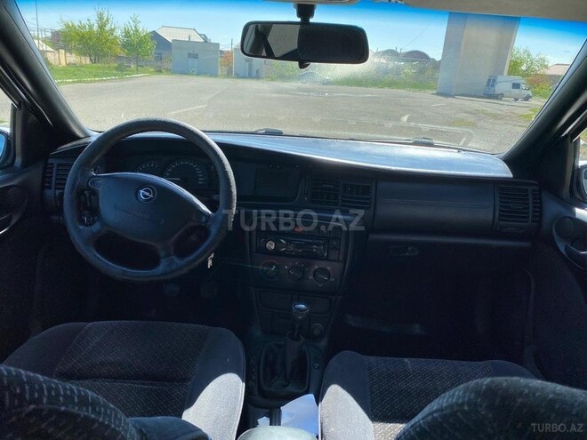 Opel Vectra 1997, 200,000 km - 2.0 l - Ağstafa