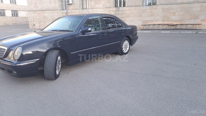 Mercedes E 220 d 2000, 258,000 km - 2.2 l - Bakı