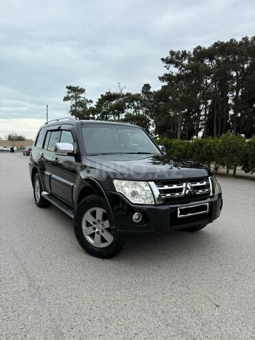Mitsubishi Pajero 2008, 230,172 km - 3.2 l - Bakı