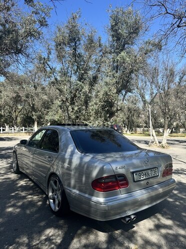 Mercedes E 430 2001, 331,000 km - 4.3 l - Bakı