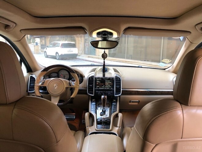 Porsche Cayenne 2013, 134,000 km - 4.8 л - Bakı