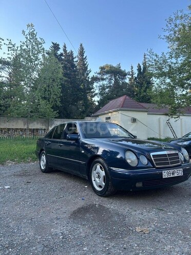 Mercedes E 230 1996, 350,000 km - 2.3 l - Beyləqan