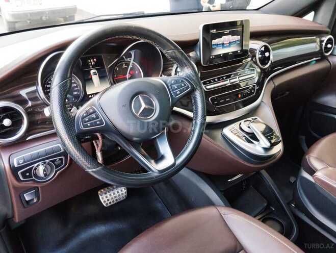 Mercedes V 220 2018, 154,000 km - 2.2 л - Bakı