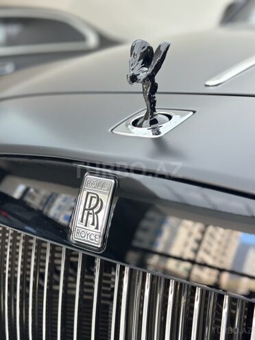Rolls-Royce Wraith-18