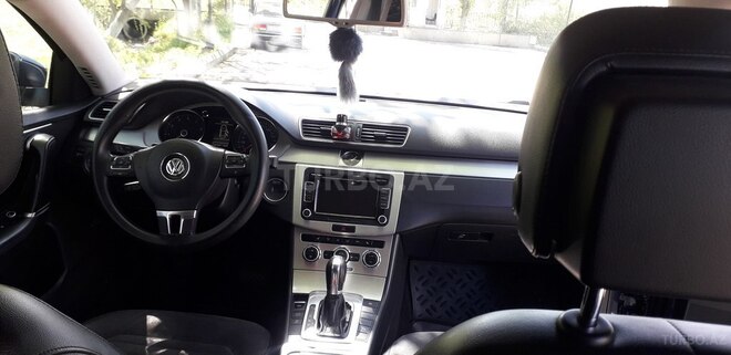 Volkswagen Passat 2013, 234,000 km - 1.8 л - Quba
