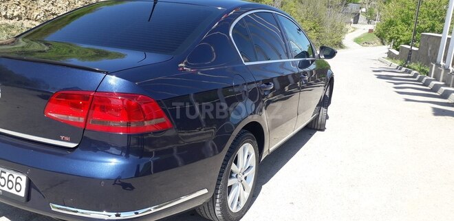 Volkswagen Passat 2013, 234,000 km - 1.8 л - Quba