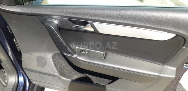 Volkswagen Passat 2013, 234,000 km - 1.8 л - Quba