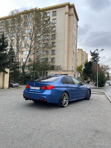 BMW 320-4