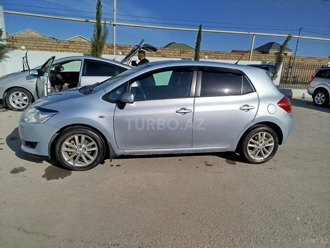 Toyota Auris 2008, 220,000 km - 1.4 l - Bakı