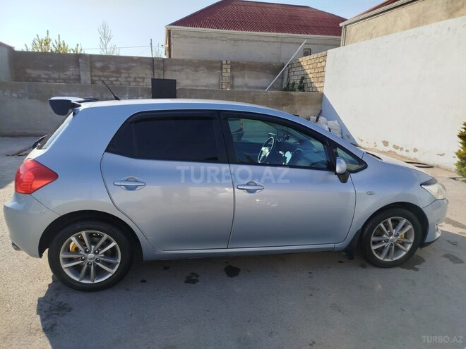 Toyota Auris 2008, 220,000 km - 1.4 l - Bakı