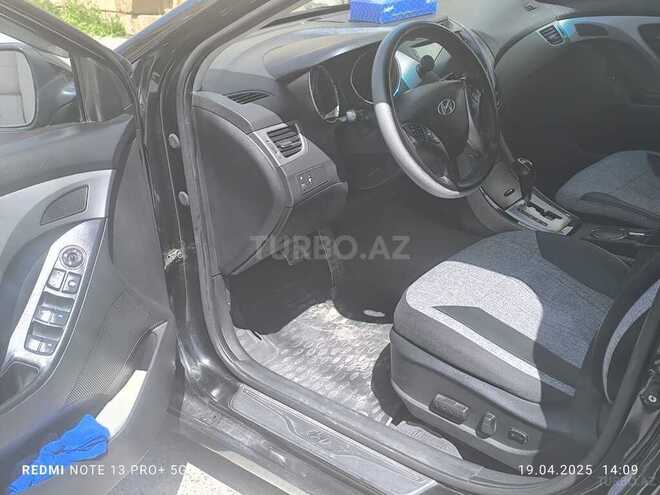 Hyundai Elantra 2011, 300,000 km - 1.8 l - Bakı
