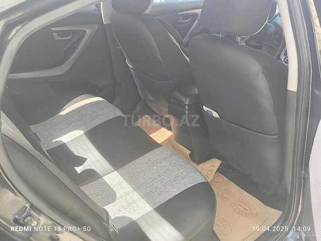 Hyundai Elantra 2011, 300,000 km - 1.8 l - Bakı