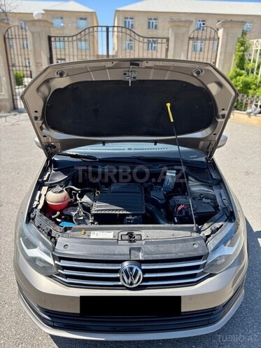 Volkswagen Polo 2018, 111,000 km - 1.6 l - Bakı