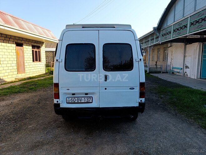 Ford Transit 1996, 424,000 km - 2.5 л - Tovuz