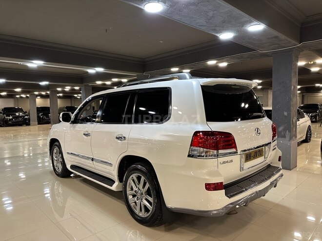 Lexus LX 570-4