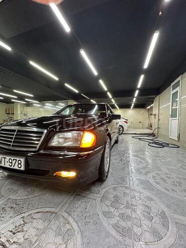Mercedes C 230 1999, 256,627 km - 2.3 l - Bakı
