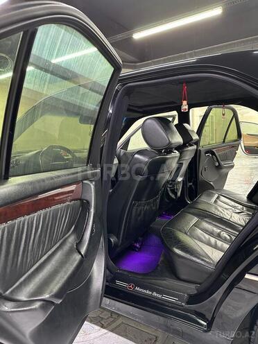 Mercedes C 230 1999, 256,627 km - 2.3 l - Bakı