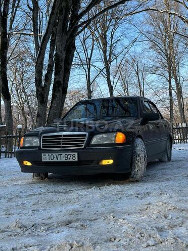 Mercedes C 230 1999, 256,627 km - 2.3 l - Bakı