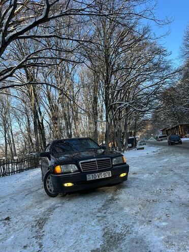 Mercedes C 230 1999, 256,627 km - 2.3 l - Bakı