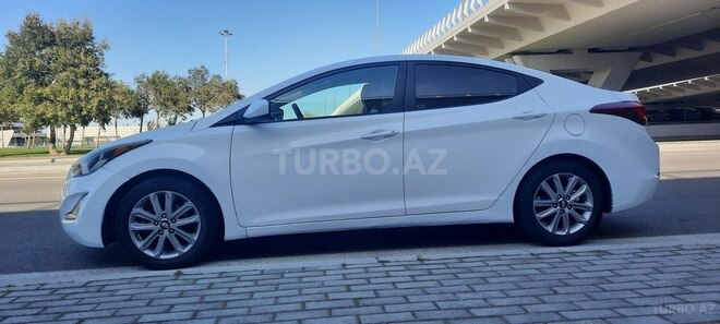Hyundai Elantra 2015, 119,000 km - 1.8 l - Bakı